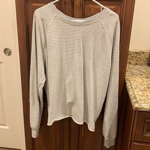 ABERCROMBIE sweater.